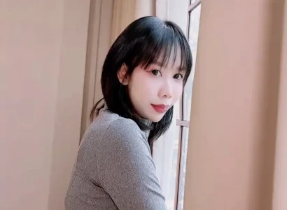 Em gái muốn quan hệ thuê nhà xong địt nhau với chủ