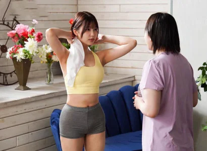 Em gái dáng chuẩn đến phòng tập yoga và bị chén